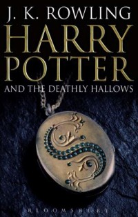 Image of Harry Potter and the Deathly Hallows: Deluxe Edition